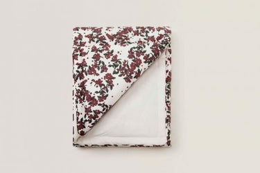 garbo&friends ガルボアンドフレンズ Cherrie Blossom Filled Blanket