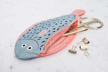 Donfisher ドンフィッシャー Sole Case ヒラメ 魚ポーチ