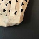 ★40%OFF★arkakama アルカカマ TOTE BAG ▲ Triangle CREAM×BLACK AR00020