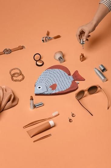 Donfisher ドンフィッシャー Circular Batfish Blue ツバメウオ 魚ポーチ ブルー
