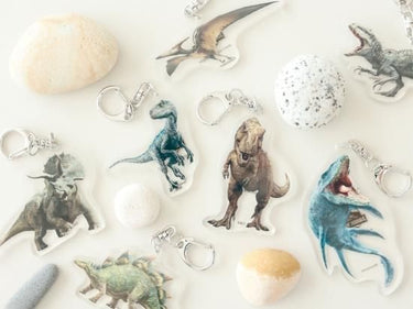 JURASSIC WORLD ジュラシックワールド Key chain 恐竜キーチェーン Triceratops トリケラトプス UV038