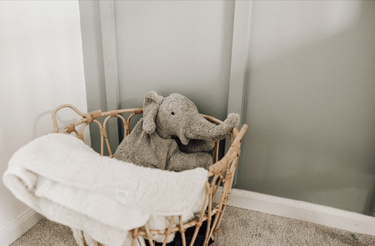 Senger Naturwelt ゼンガーナチュウェルト Cuddly Animal Elephant large ゾウ チェリーピロー Lサイズ Y21053