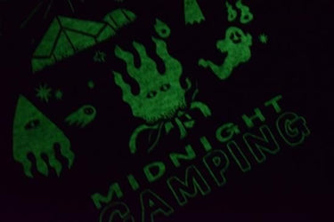 GLOW CASPER MIDNIGHT CAMP グローキャスパー ミッドナイトキャンプ KIDS 暗闇で光る蓄光Tシャツ G-3