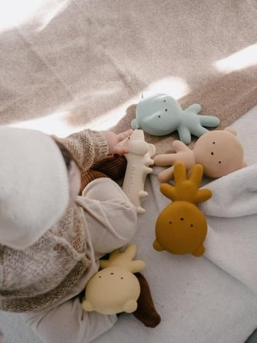 WE ARE GOMMU GOMMU MINI BEAR OCEAN GOMMU103-909