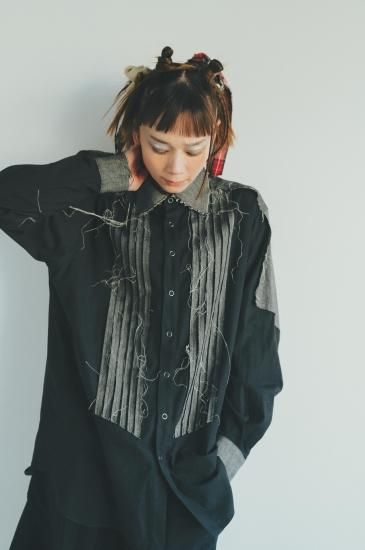 ★30%OFF★2024AW★nunuforme ヌヌフォルム 裁ち切りツイルシャツ Black 25-nf22-518-012