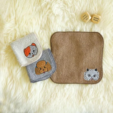 山鳩舎 Yamabatosha Embroidered towel fuwa タオルハンカチ 810002