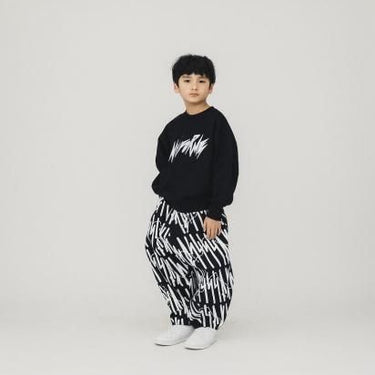 ★8-10月入荷予定ご予約★2025AW★nunuforme ヌヌフォルム 手描きnunuformeロゴ Black nt24-002-09