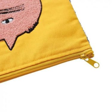 Olya オリヤ Fluffy Flat Pouch Cat 710013
