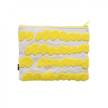 Olya オリヤ Fluffy Flat Pouch Polar bear 710014

