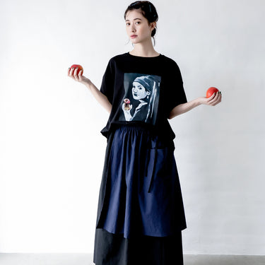 ★入荷済み★2026SS★michirico ミチリコ Girl nibbling apple T ブラック MR26SS-05 (adult)