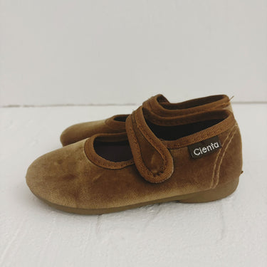CIENTA シエンタ ベルクロワンストラップシューズ beige/velour ベージュベロア 500075 21