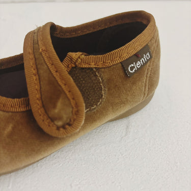 CIENTA シエンタ ベルクロワンストラップシューズ beige/velour ベージュベロア 500075 21